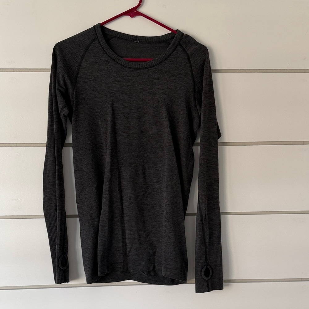 lululemon athletica Long Sleeve Tee - Dark Gray